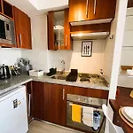Hom I Estudio Con Terraza Vista A La Ciudad-Santiago